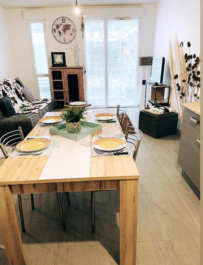 Appartement Avec Parking 라로셸 외부 사진